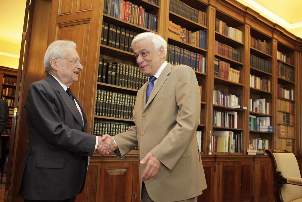 Παυλόπουλος: Ολόκληρη η Ευρώπη δίνει εξετάσεις για το μεταναστευτικό