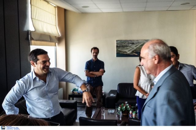 SYRIZA and New Democracy escalate their election campaigns