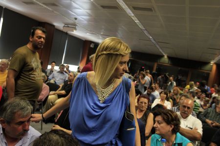 Κόντρα Ραχήλ Μακρή και Χρ. Μαντά για τη λειτουργία ΣΥΡΙΖΑ