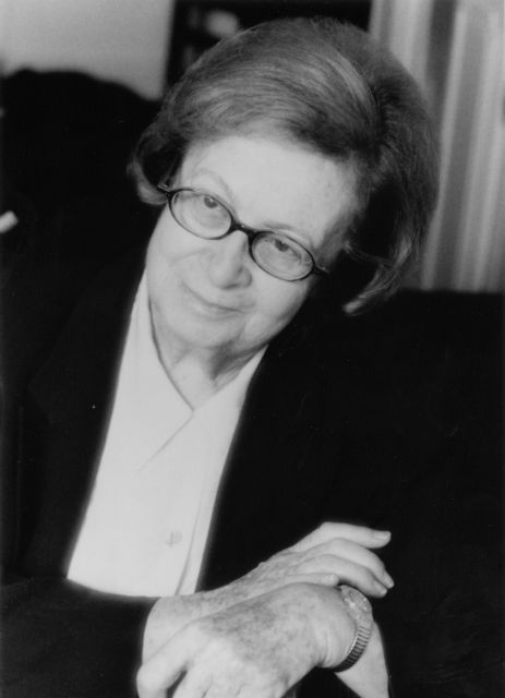 Κλοντ Μοσέ: Η οικονομική κρίση στην Ελλάδα υπονομεύει τη δημοκρατία