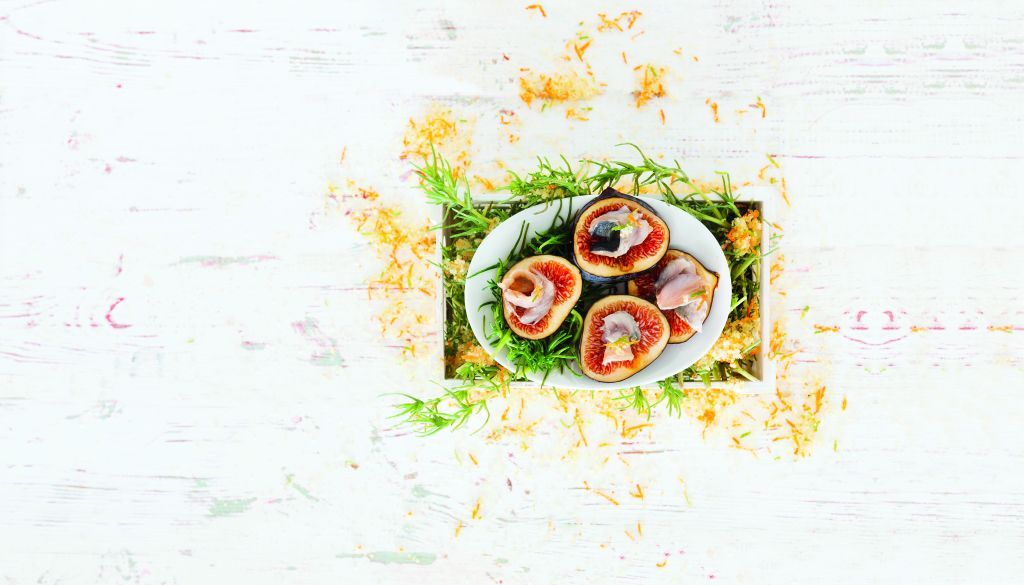 Μαρινάτοι κολιοί με φρέσκα σύκα