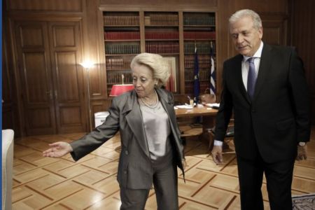 Δ. Αβραμόπουλος: «Οικονομία και μεταναστευτικό απαιτούν συνεννόηση»