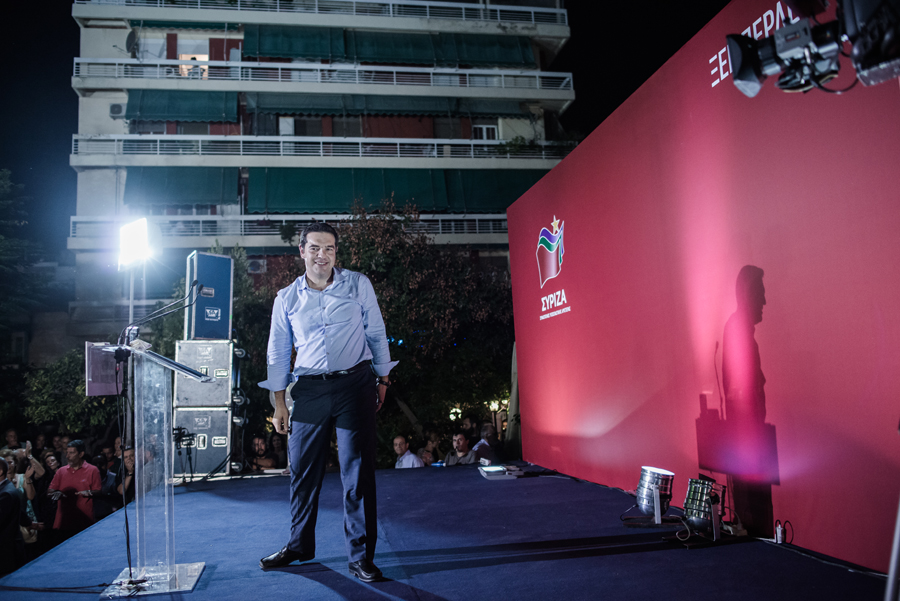 Στη σκιά του Αλέξη