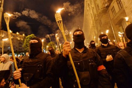 Πόσο επικίνδυνοι είναι οι ακροδεξιοί του Κιέβου;
