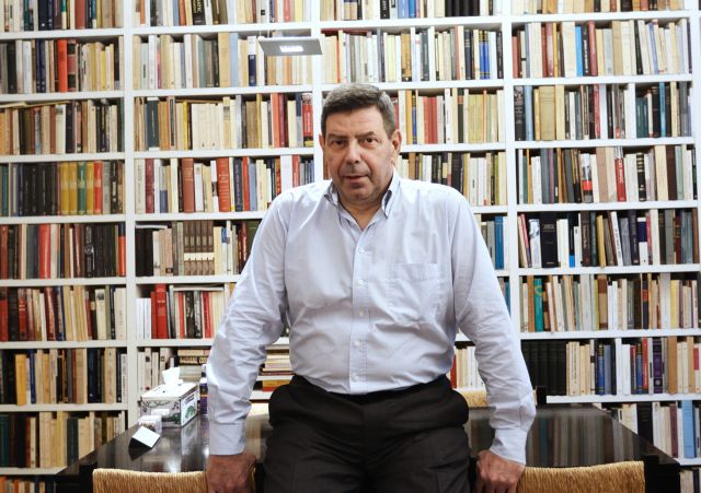 Κώστας Κωστής: «Ο αγώνας για την εξουσία υπονομεύει την κανονικότητα της ζωής μας»