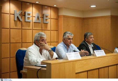 ΚΕΔΕ: Στην Κουμουνδούρου ο λογαριασμός για το ΕΣΠΑ