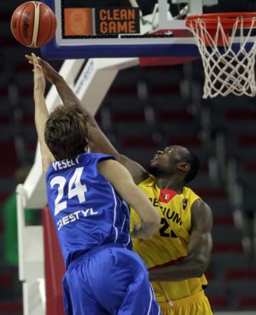 Eurobasket: Η Τσεχία επικράτησε δύσκολα του Βελγίου