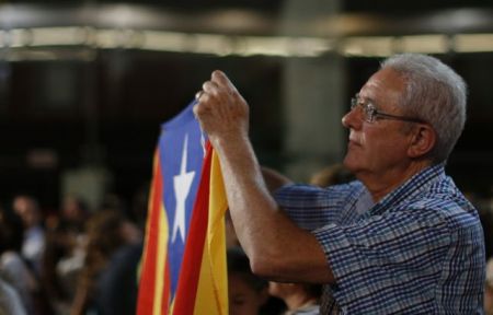 Χρεοκοπημένες οι ισπανικές κοινότητες