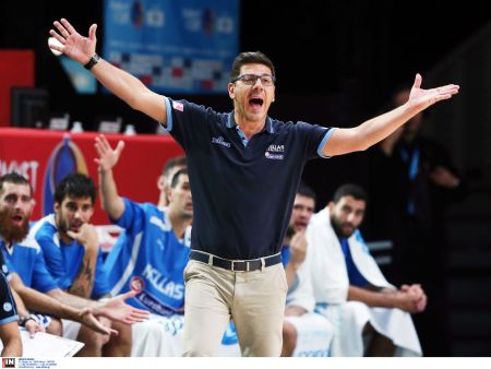 Συνεχίζει με τον Κατσικάρη στον πάγκο της η Εθνική