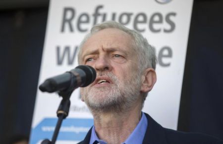 Κάμερον: Απειλή για την εθνική ασφάλεια οι Εργατικοί με Κόρμπιν