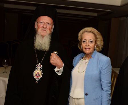 PM Thanou announces the creation of two new refugee centers