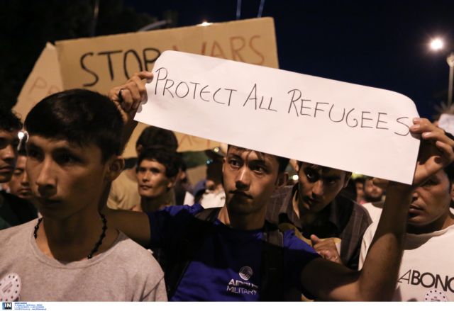 European Union holds extraordinary summit on refugee and migrant crisis