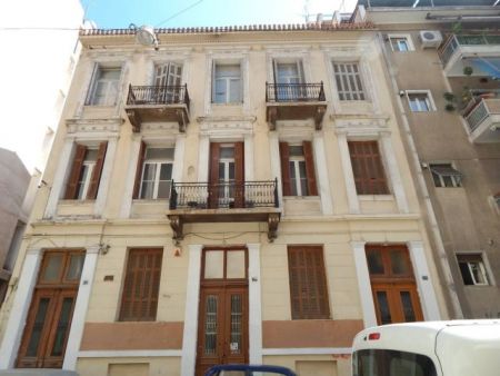 Φωτογραφίες από τα πιο όμορφα κτίρια της Αθήνας στο Κέντρο Πολιτισμού