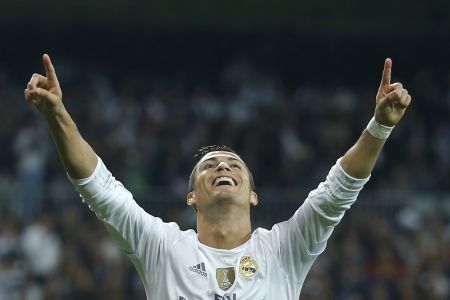 € 230.000 αποφέρει στον Ρονάλντο κάθε tweet