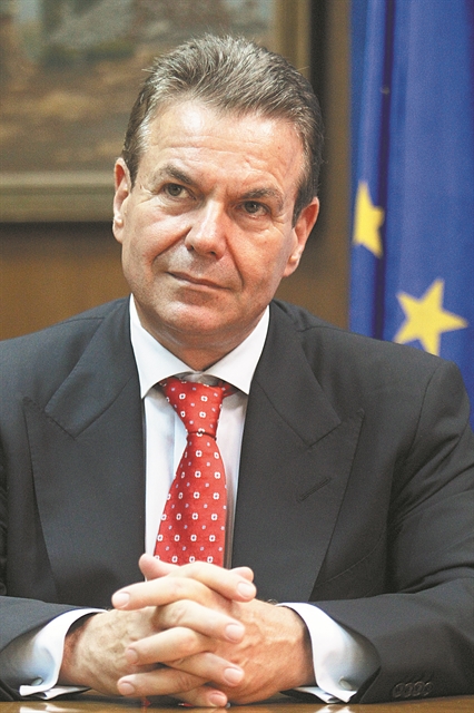 Τι θα γίνει με τις ρυθμίσεις οφειλών και τα αναδρομικά