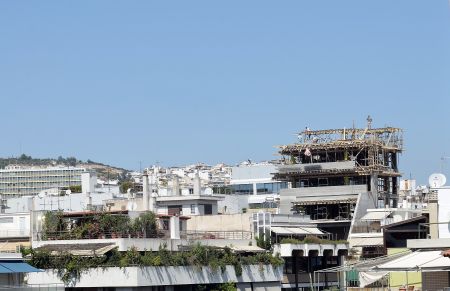 Μεγάλη μείωση της οικοδομικής δραστηριότητας τον Ιούνιο