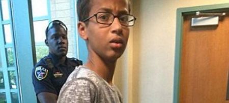 Ομπάμα: Προσκάλεσε στον Λευκό Οίκο τον 14χρονο «τρομοκράτη»