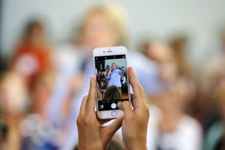 Αρνείται τις κατηγορίες για υπέρογκες χρεώσεις ο κλάδος κινητής τηλεφωνίας