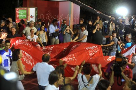 Οικονομικοί αναλυτές: Συκγρατημένη αισιοδοξία για την επικράτηση Τσίπρα