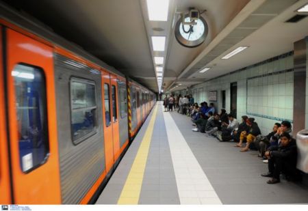 Refugees seek shelter in Eleonas and Faliro due to heavy rainfall