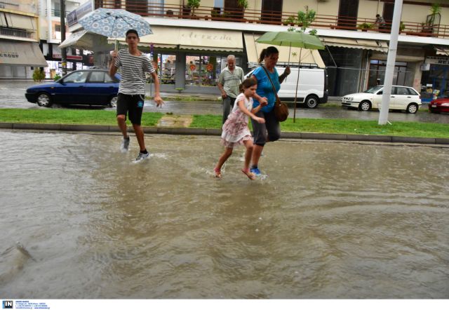 Adverse weather causes serious damages on islands