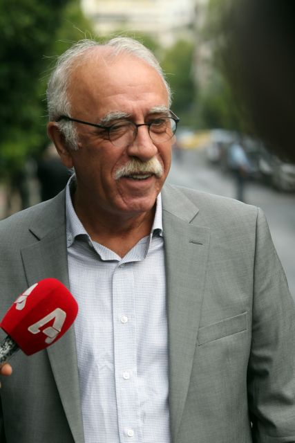 Βίτσας: Δεν μπορεί να γίνουμε αποθήκη ψυχών επί χρήμασι