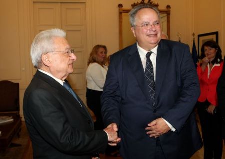 Επιστροφή Κοτζιά στο υπουργείο Εξωτερικών έπειτα από 27 ημέρες