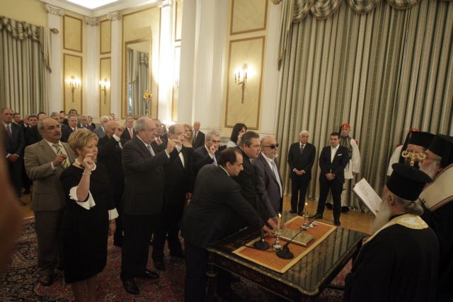 New SYRIZA/Independent Greks coalition government inaugurated | tovima.gr