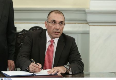 Dimitris Kammenos resigns over racist and homophobic tweets
