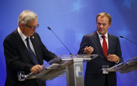 Γιούνκερ-Τουσκ για προσφυγικό: Ελλάδα και προστασία συνόρων της ΕΕ στο επίκεντρο