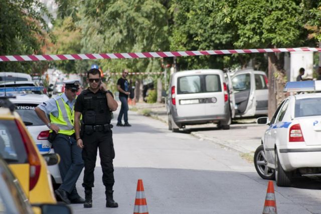 Police investigating houses and vehicles used by Petrakakos