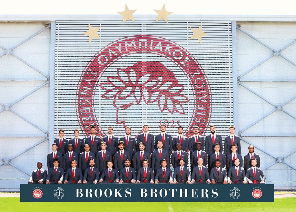 Η Brooks Brothers ντύνει τον Ολυμπιακό