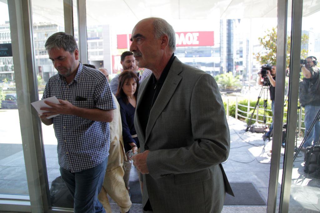 Επίθεση Μεϊμαράκη κατά κυβέρνησης για φόρους και μετανάστες