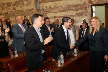 Πρόταση νόμου του ΠαΣοΚ για το εγγυημένο κοινωνικό εισόδημα