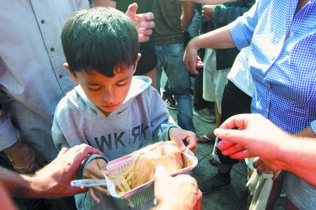 Διαγωνισμός α λα καρτ για τη σίτιση στα hotspots