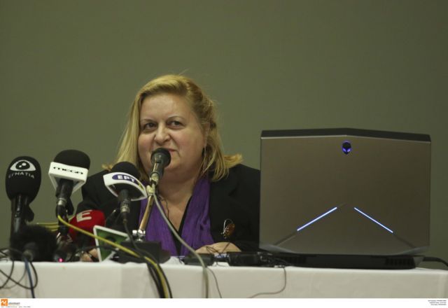 Διαμάχη Περιστέρη – Συλλόγου Ελλήνων Αρχαιολόγων για την Αμφίπολη