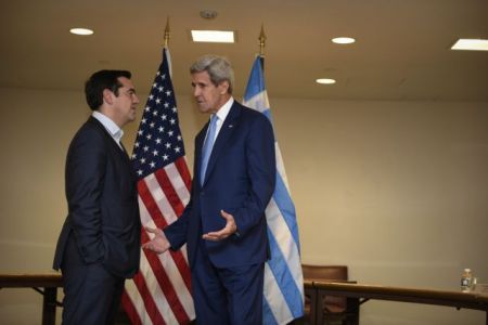 Στην ενεργειακή «αγκαλιά του θείου Σαμ» η κυβέρνηση Τσίπρα