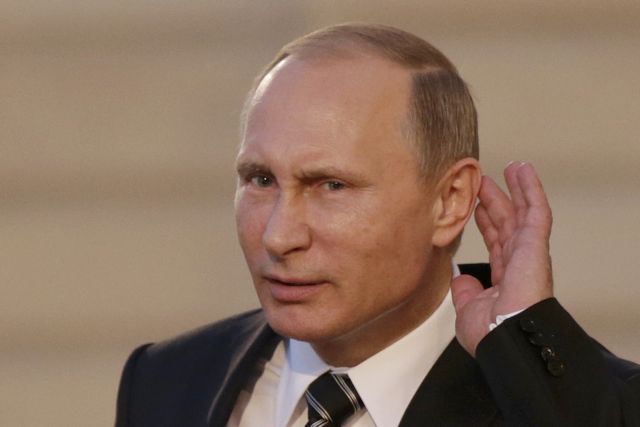 Ακυρώνει την επίσκεψή του στο Παρίσι ο Πούτιν