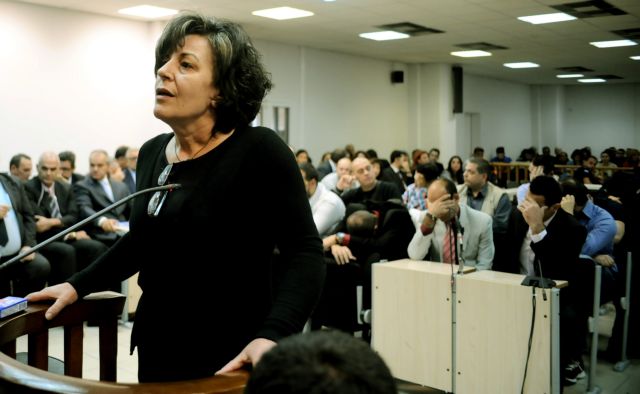 Με την κατάθεση της μητέρας Φύσσα συνεχίζεται η δίκη της ΧΑ