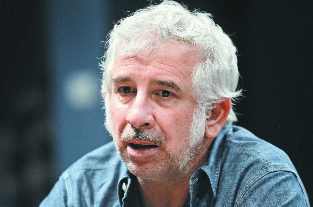 Πέτρος Φιλιππίδης: «Δεν αρέσει στους Ελληνες να τους ταράζεις τα νερά»