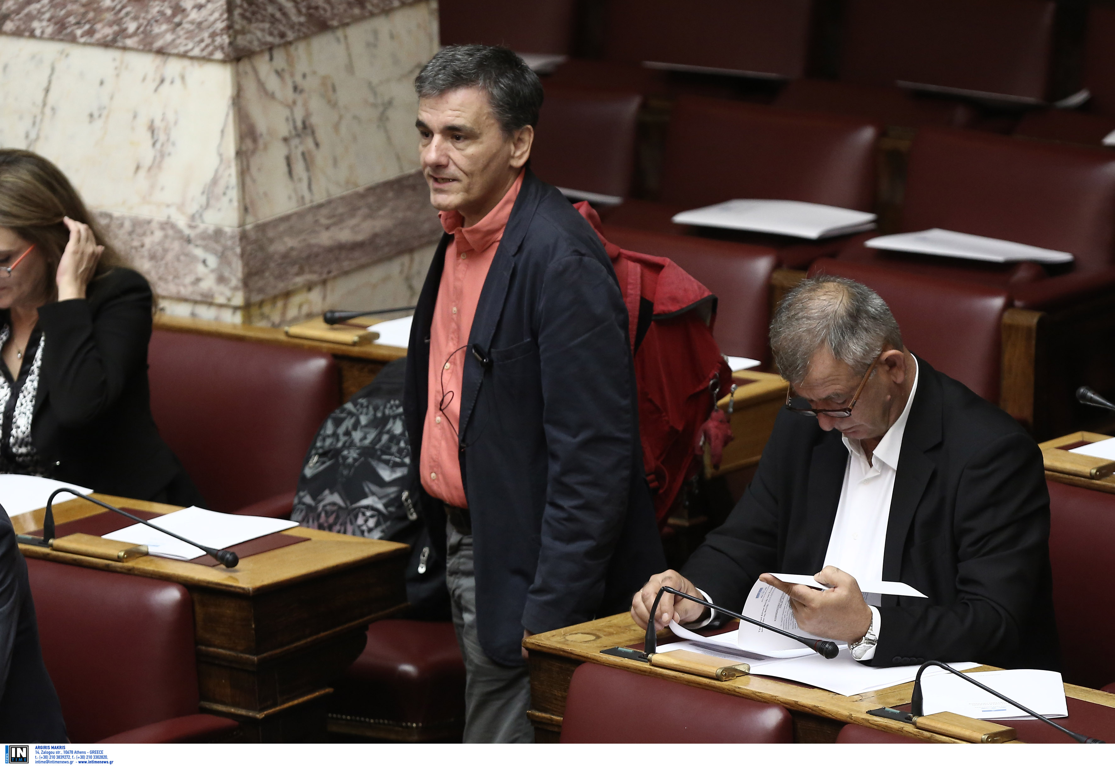 Τι φέρνει ο προϋπολογισμός του 2016 – Αναθεωρημένοι δημοσιονομικοί στόχοι