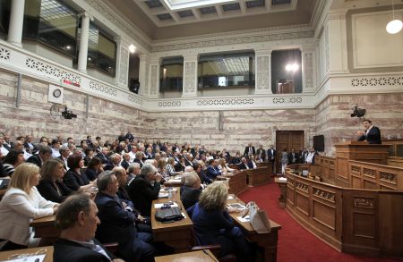 Κοινοβουλευτική Ομάδα ΣΥΡΙΖΑ: Η αγωνία των βουλευτών πριν την «μνημονιακή πρεμιέρα»