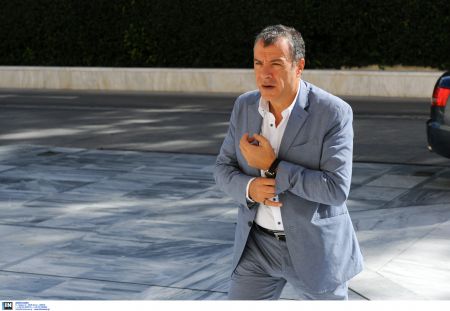 Θεοδωράκης: Πρόσκληση για ανοιχτό διάλογο στις προοδευτικές δυνάμεις