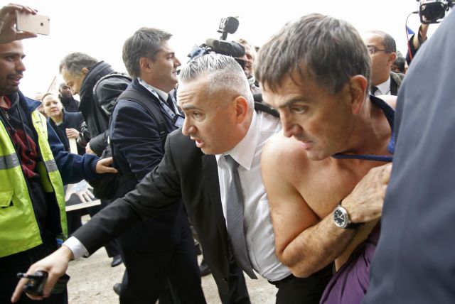 Δικαστική έρευνα για προπηλακισμό στελεχών στην Air France