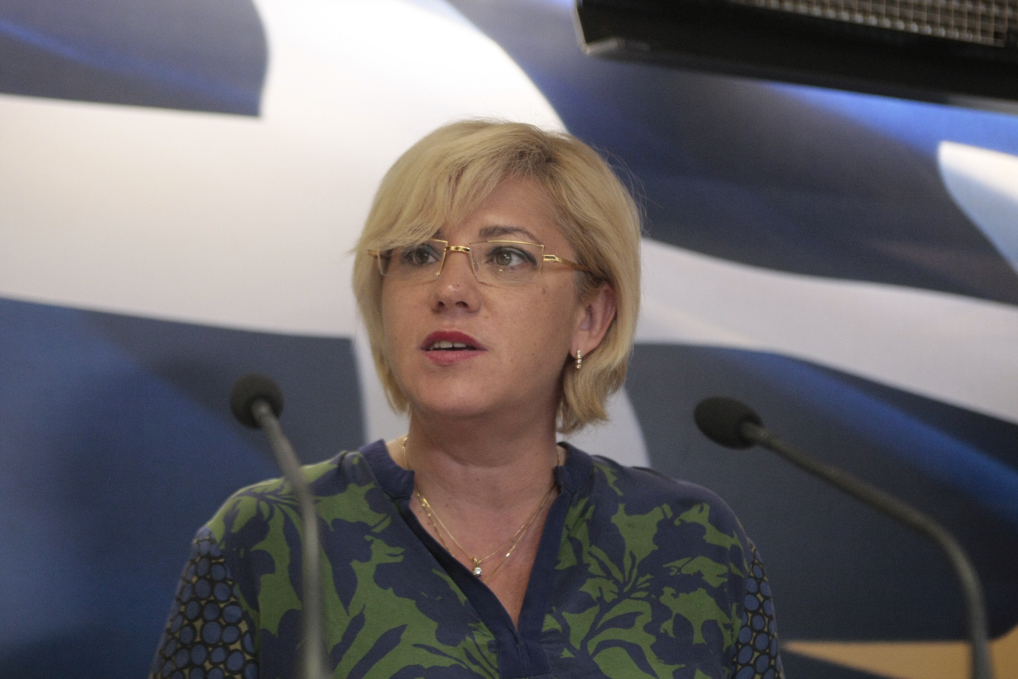 Κ.Κρέτσου: Έτοιμοι να τροποποιήσουμε προγράμματα της ΕΕ λόγω προσφυγικού