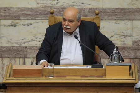 Βουλή: Μειωμένος προϋπολογισμός λόγω περικοπής της βουλευτικής αποζημίωσης