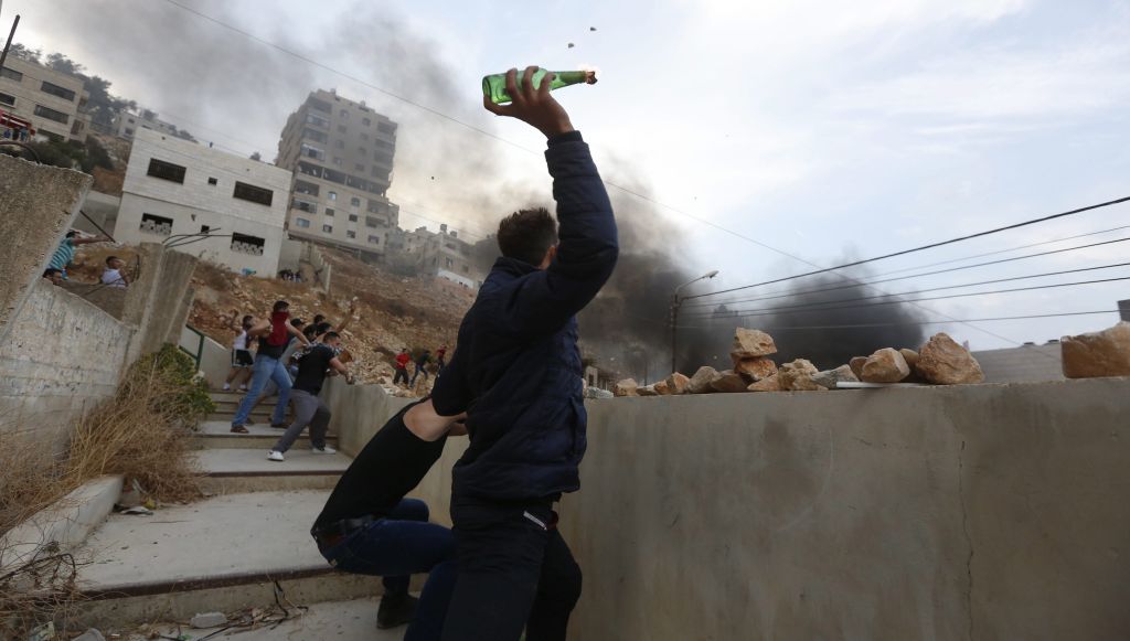 Κατεδαφίζει σπίτια Παλαιστίνιων που έχουν κάνει επιθέσεις το Ισραήλ