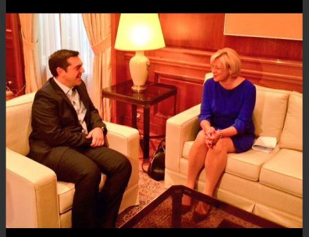 Τσίπρας-Κρέτου: Αντιστάθμισμα στην ύφεση τα κονδύλια από ΕΕ