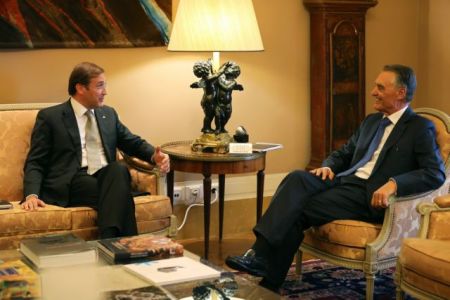 Εντολή σχηματισμού κυβέρνησης έλαβε ο Κοέλιου στην Πορτογαλία