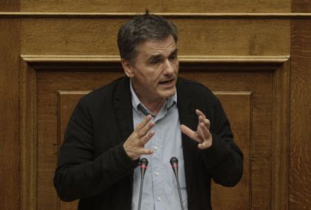 Τσακαλώτος: Κλείνουν ώς το τέλος του έτους ανακεφαλαιοποίηση και δάνεια